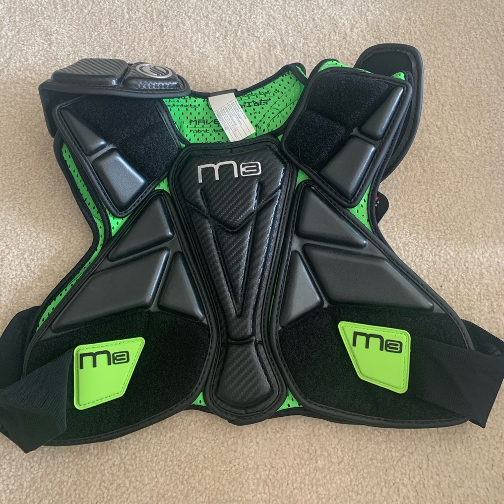 M3 Maverik Speed Shoulder Pads (Never worn)